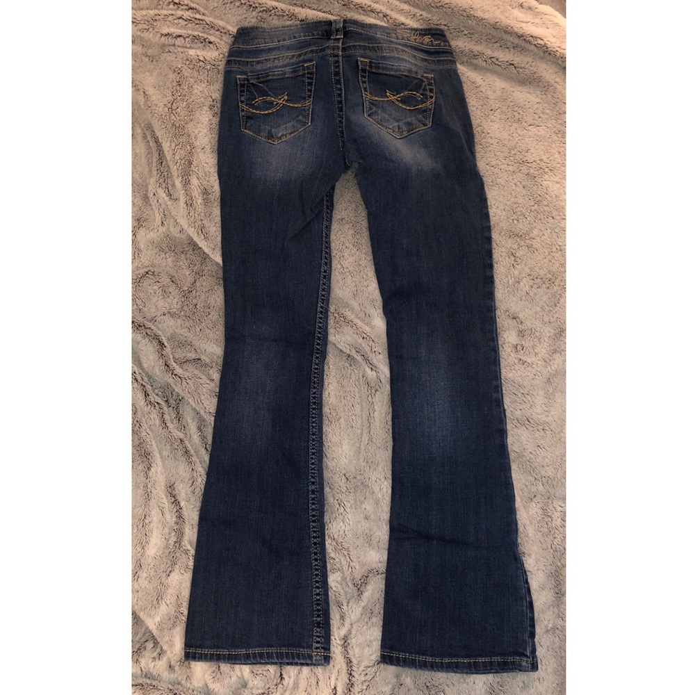 Silver Jeans - Picture 3 of 3